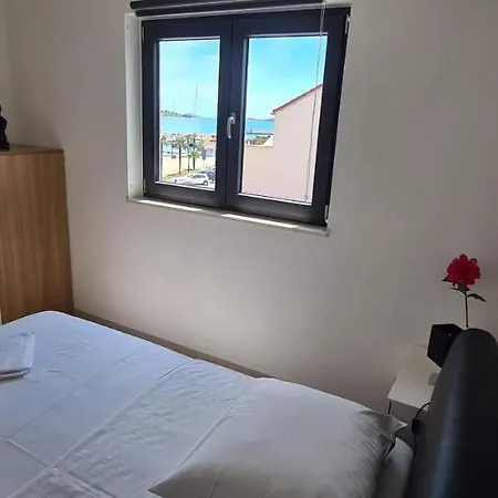 Centar * Vodice